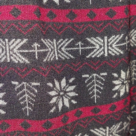 Cute Mini Knit Skirt from Joe B in a size Medium - Picture 2 of 6